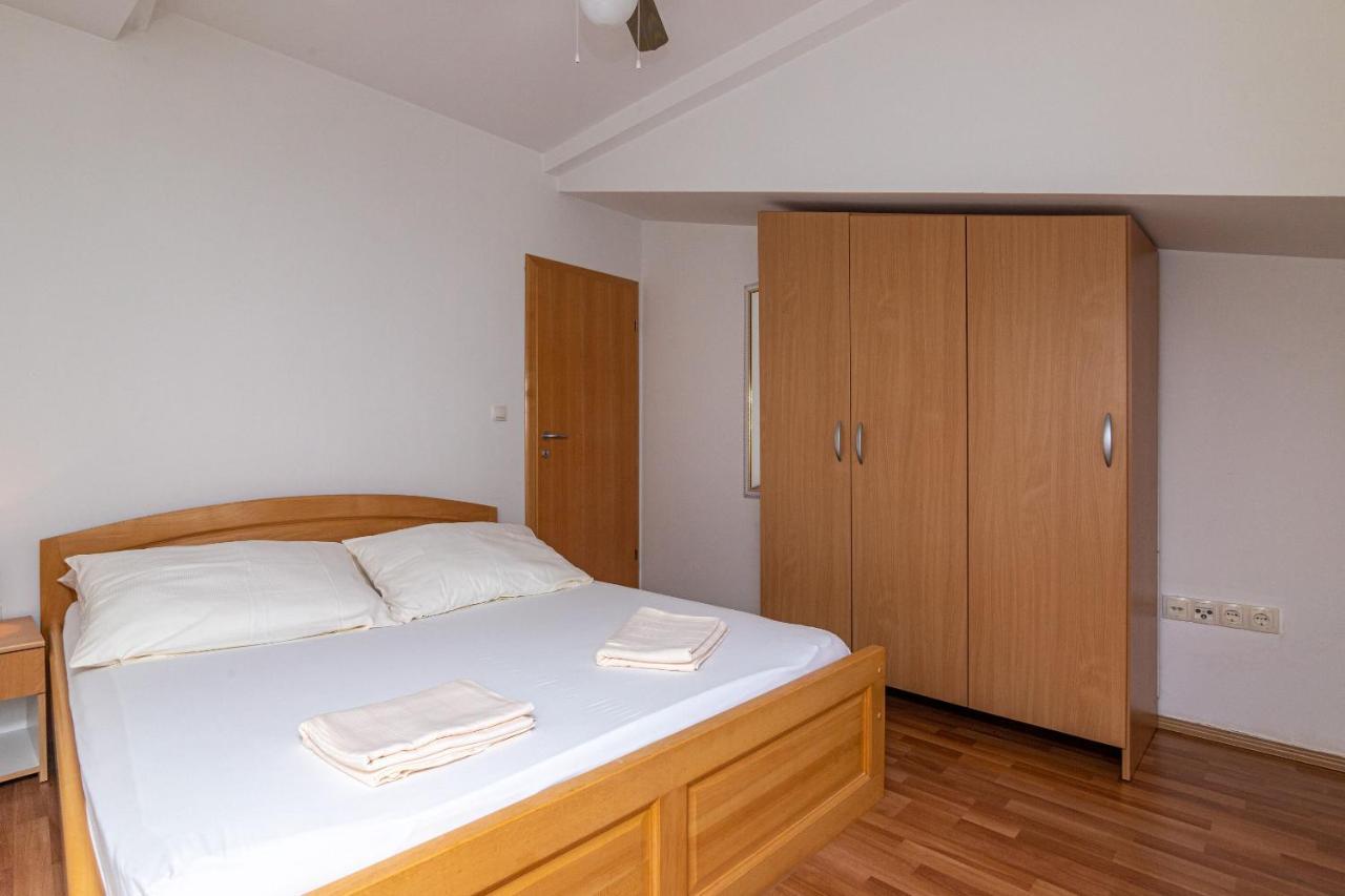 Apartments Janja Trogir Exteriér fotografie
