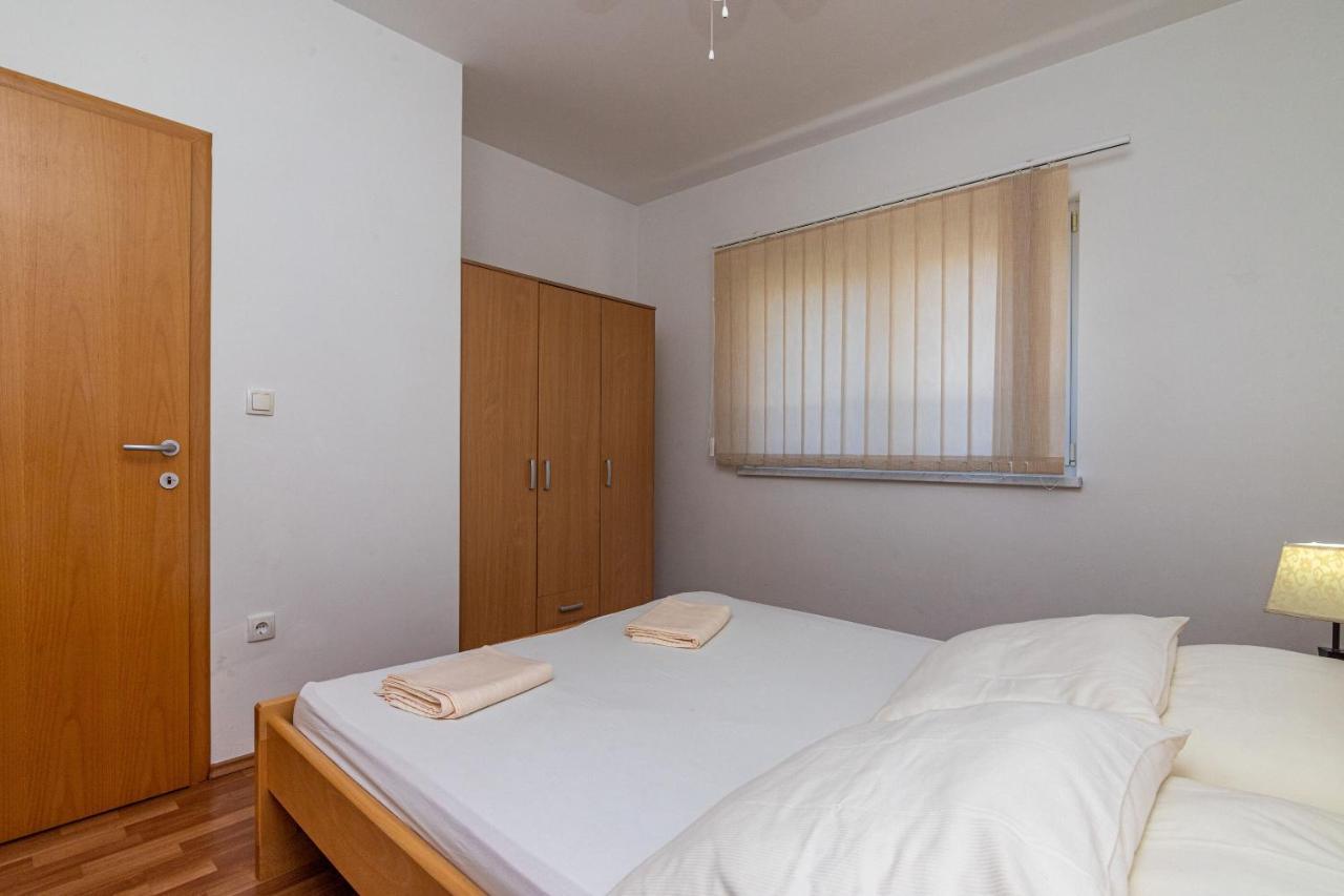 Apartments Janja Trogir Exteriér fotografie