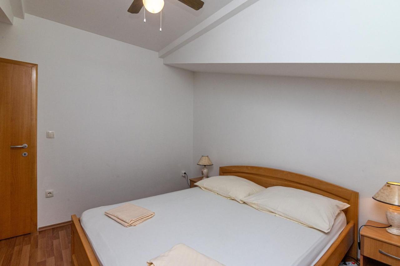 Apartments Janja Trogir Exteriér fotografie